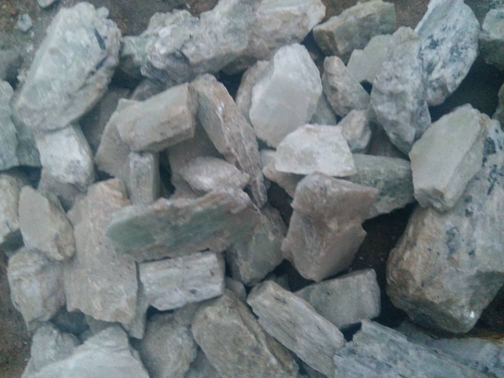 Lithium ore spodumene-lepidolite-ambyligonite